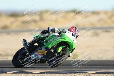 media/Dec-07-2025-CVMA (Sun) [[3e7d2de5dc]]/Race 16-Formula Middleweight/